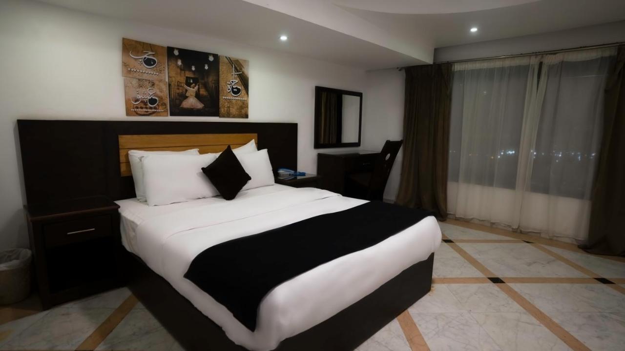 Galaxy Royal Suites Hotel Kairo Exteriör bild