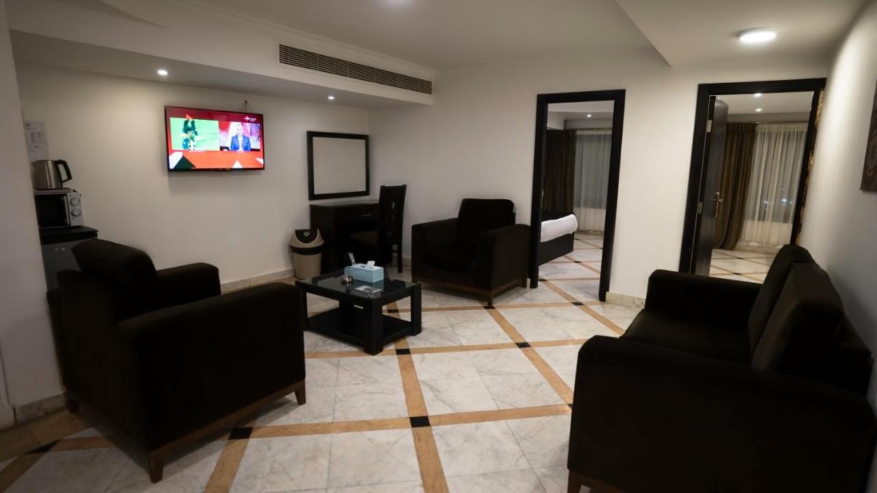 Galaxy Royal Suites Hotel Kairo Exteriör bild